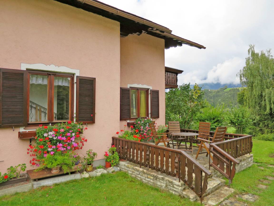 Terrasse des Ferienhauses Lux